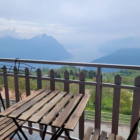 Panorama Verde Lago Bossico Exterior foto