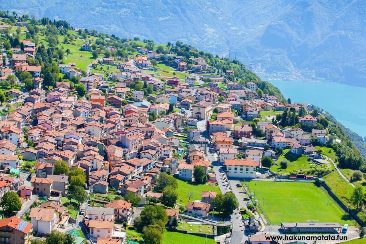 Panorama Verde Lago Bossico Exterior foto