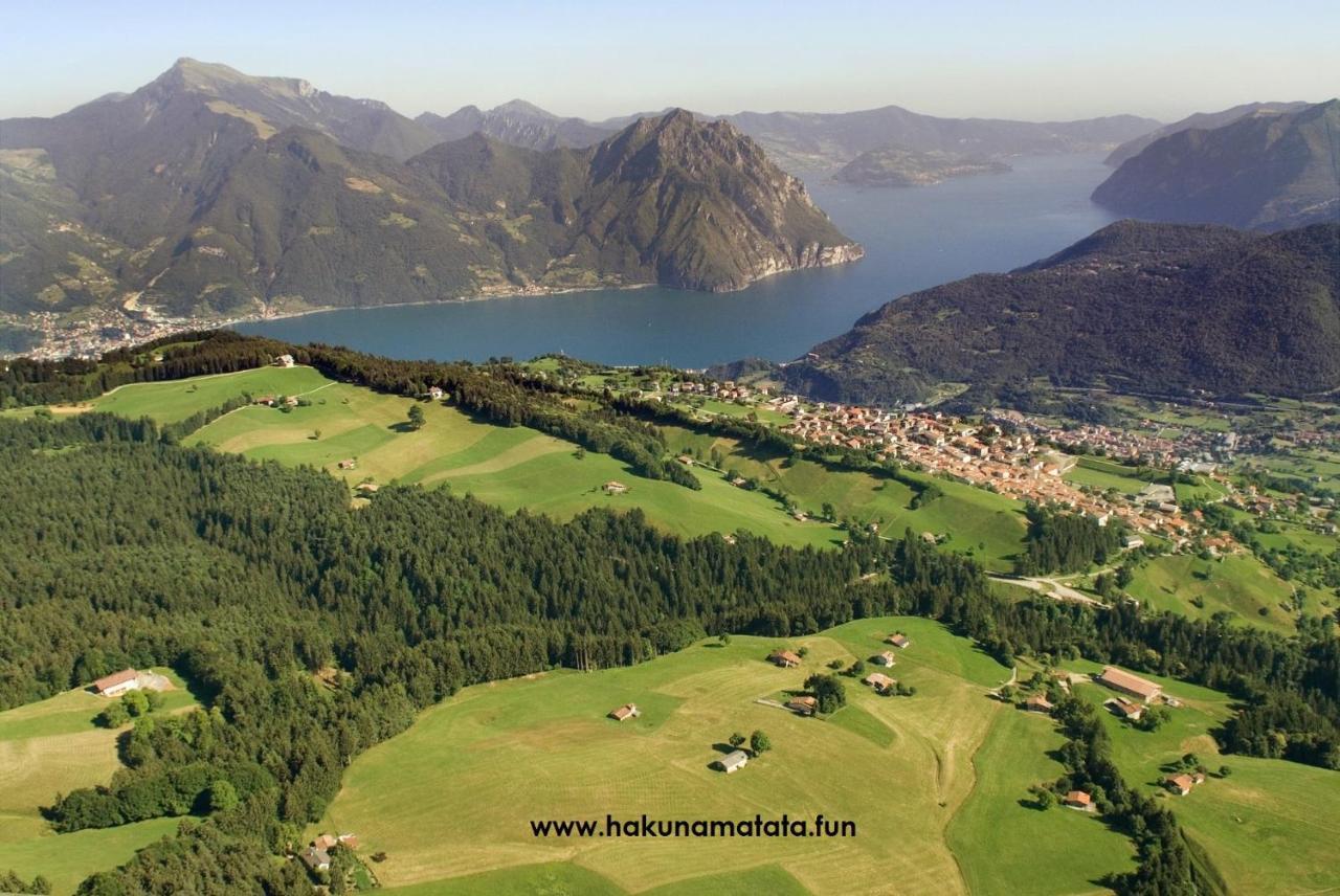 Panorama Verde Lago Bossico Exterior foto