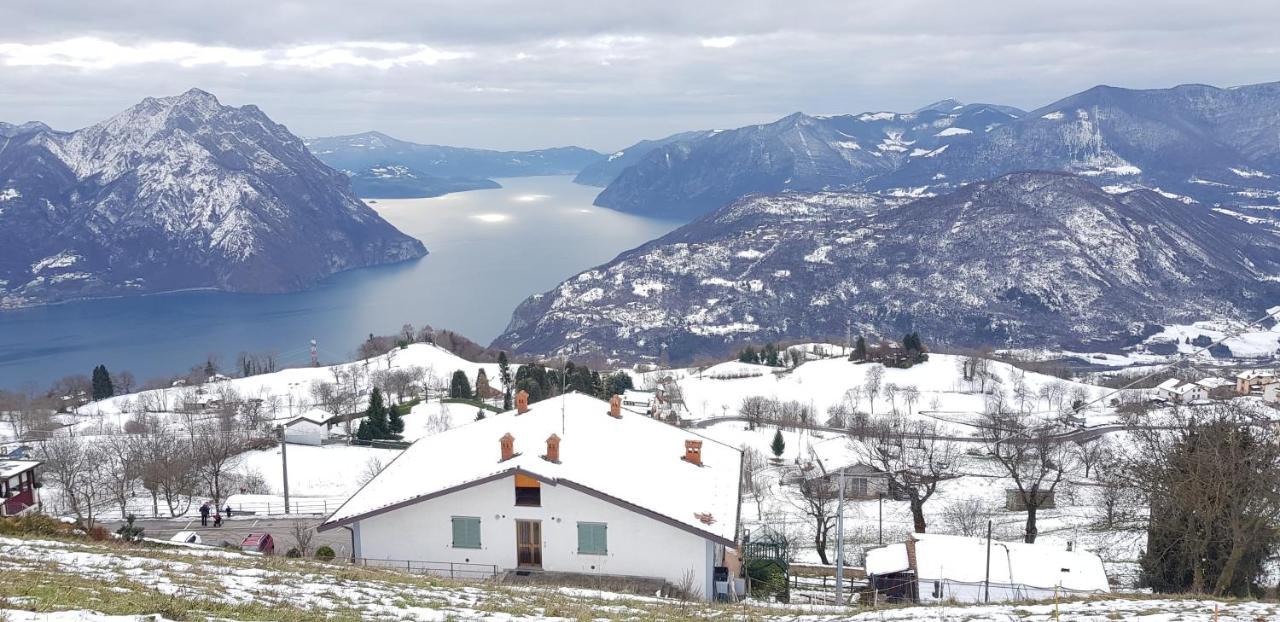 Panorama Verde Lago Bossico Exterior foto